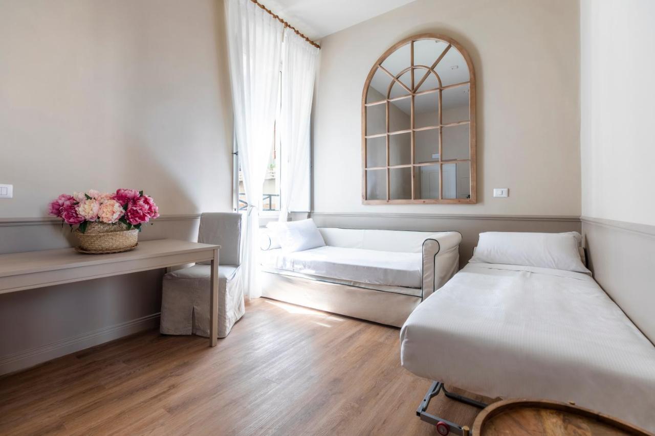 Donna Francesca Hotel