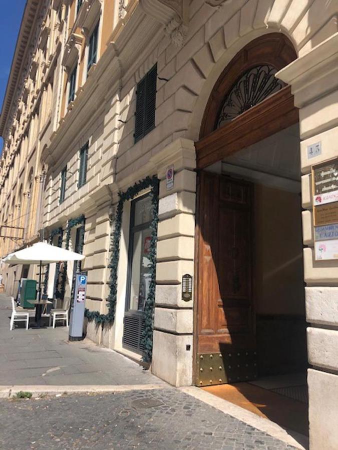 Acomodação com café da manhã  Quirinale Luxury Roma