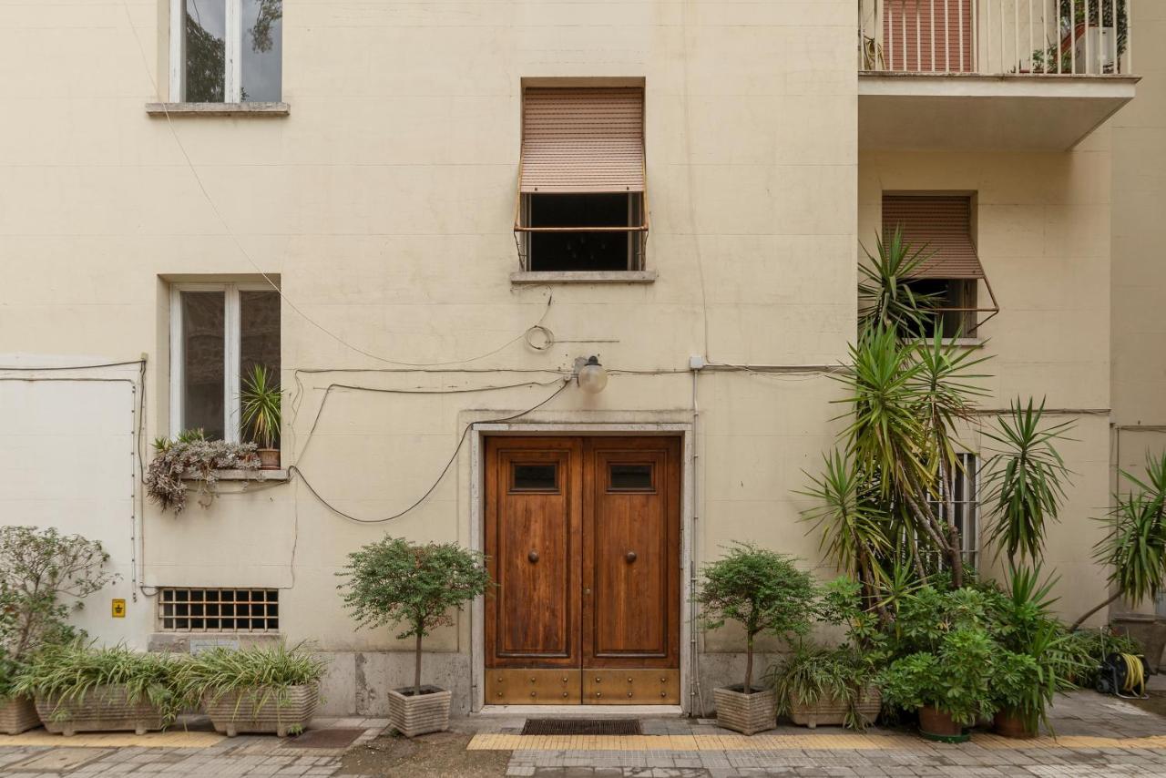 Rione Monti Terrace * Rome