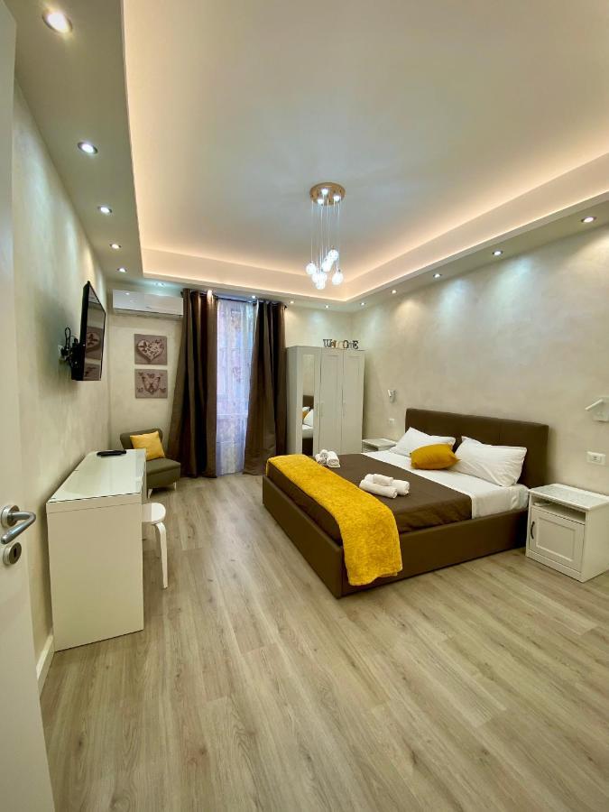 Apartment Close To The Coloseum, 2 Minutes Walk From Metro A *