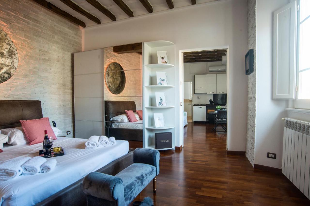 Navona New Charme Art Apartment *