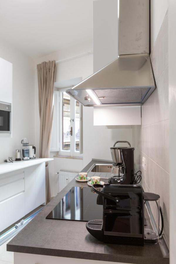 Navona Apartment *