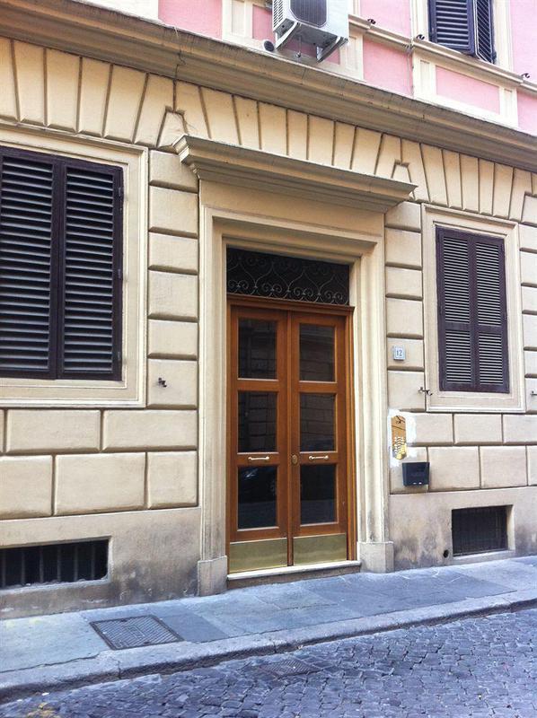 M&j Place Rome