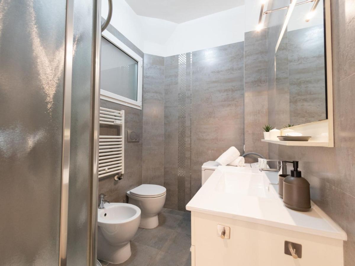 The Rent - Modern Two-bedrooms In Monteverde Area Apartment Rome