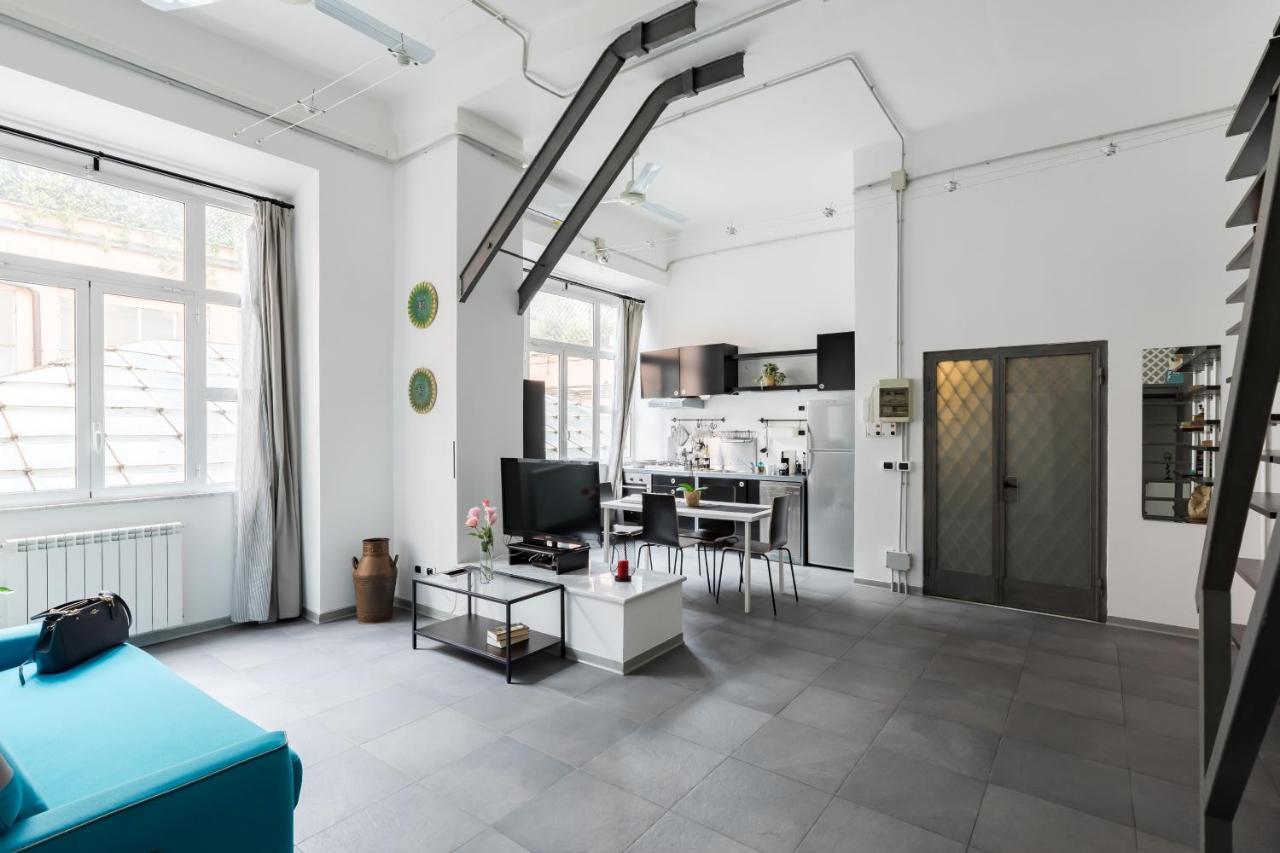 Trevi Modern Loft Apartment Appartement *