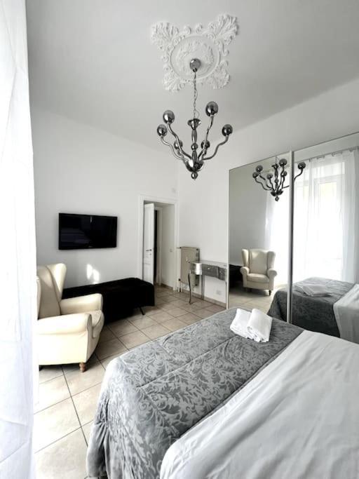 Virginia - Stazione Termini Appartement
