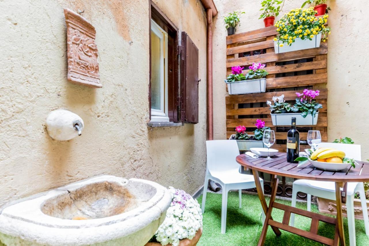 Apartment Trevi Fountain Garden Rome