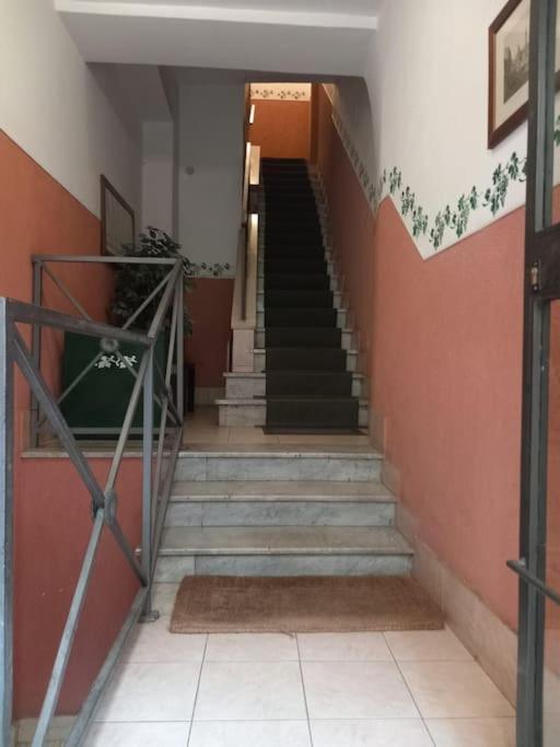 Una Stanza Privata Vicino Al Vaticano. Maison d'hôtes Rome