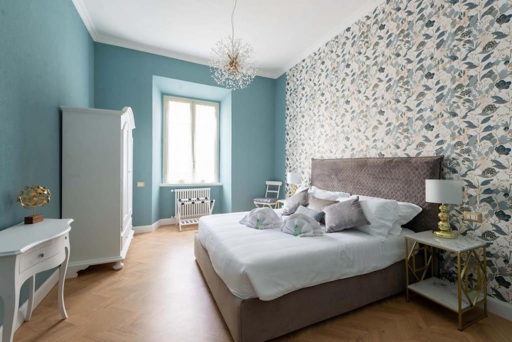 Colosseum 10steps Away, Marco Aurelio Luxury House Apartment *
