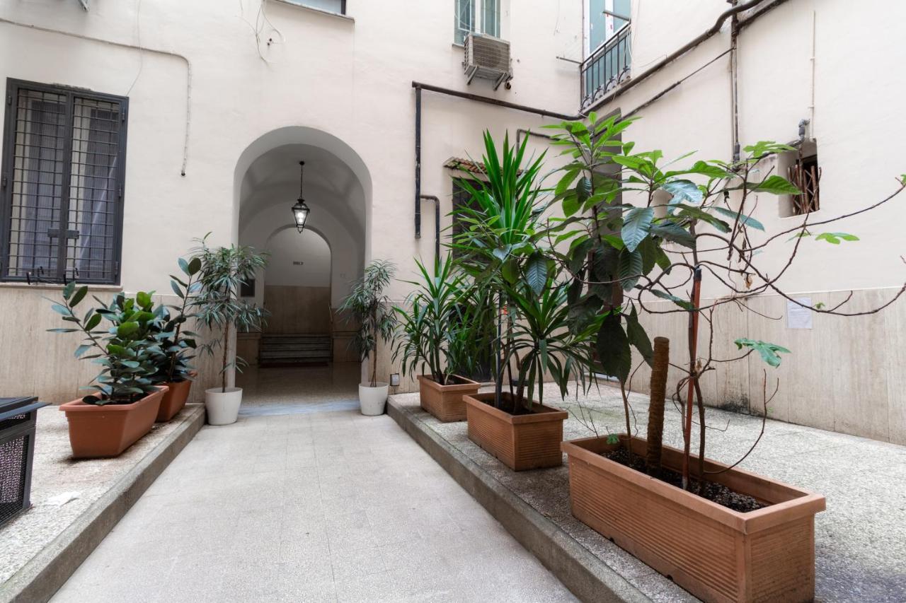 Trastevere Four Seasons Manara Rome