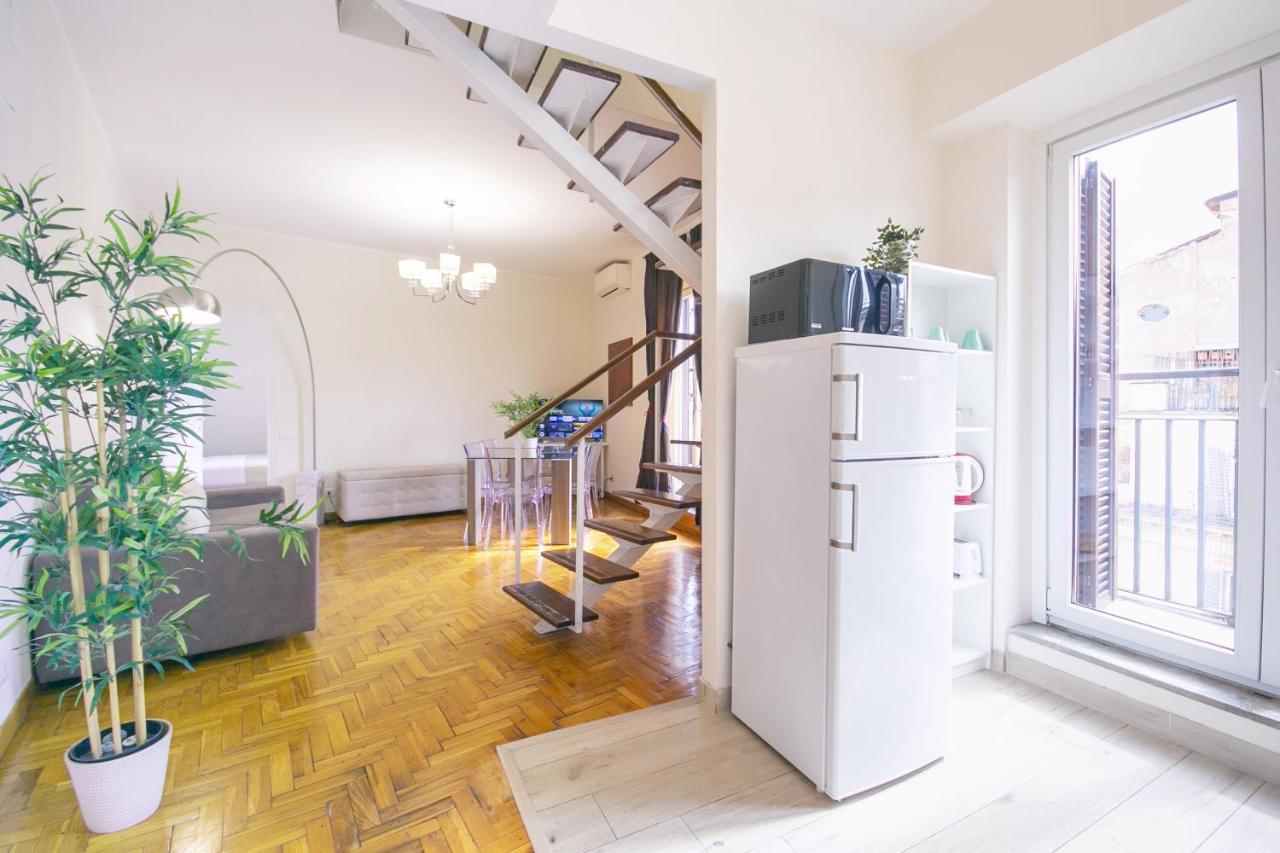 Penthouse In The Heart Of The Center Apartamento Roma