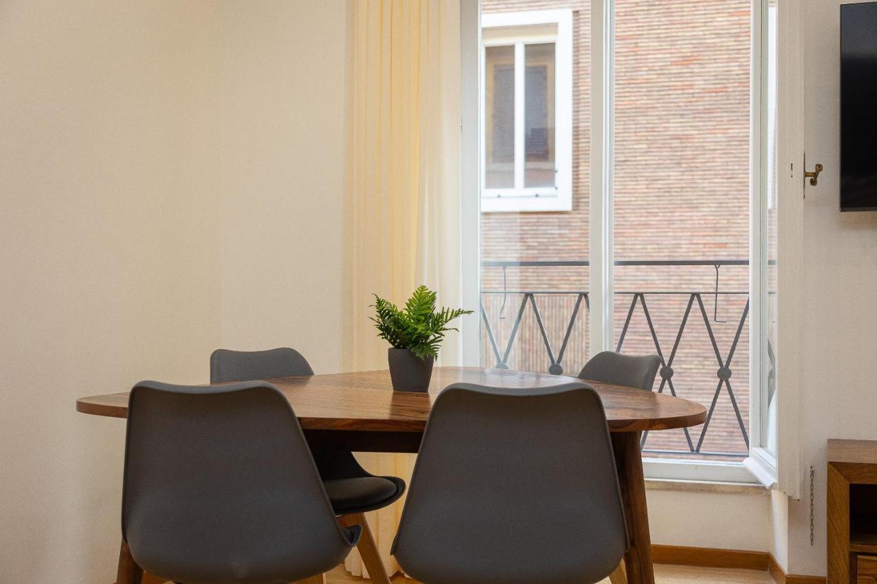 Apartment Augusto Imperatore By In *