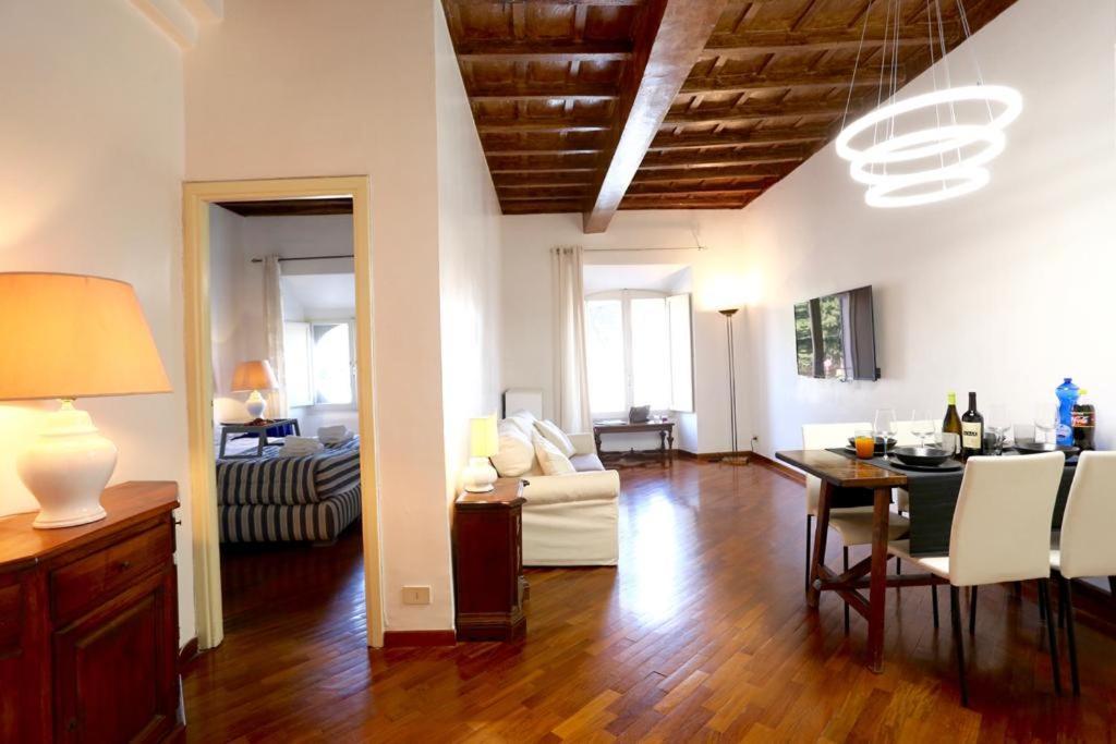 Prince's - Luxury Apartment Rome