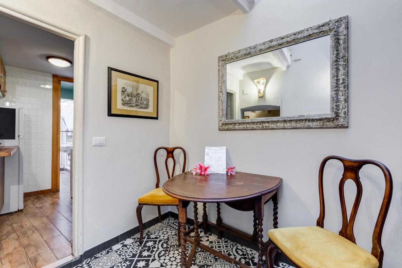 Vivilo Collection - Spanish Steps Macelli With Private Terrace Apartment