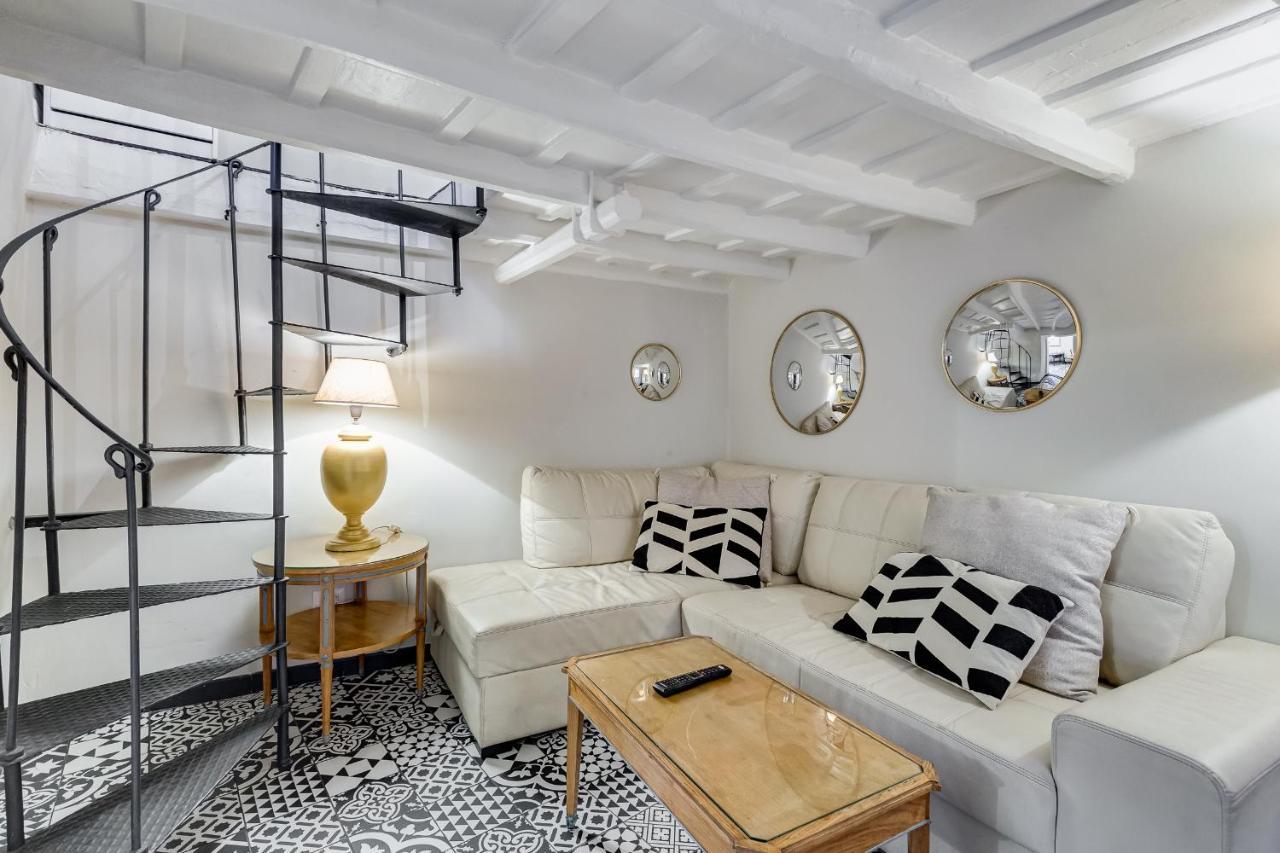 Apartment Vivilo Collection - Spanish Steps Macelli With Private Terrace