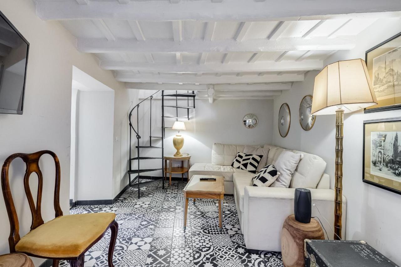 Apartment Vivilo Collection - Spanish Steps Macelli With Private Terrace