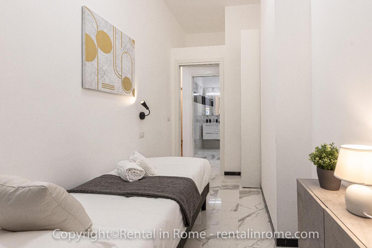 Germanico By In Apartment Rome