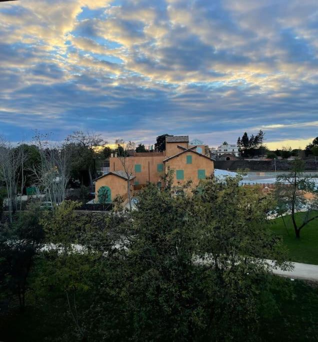 Apartment Pamphilj Close To St.peter's