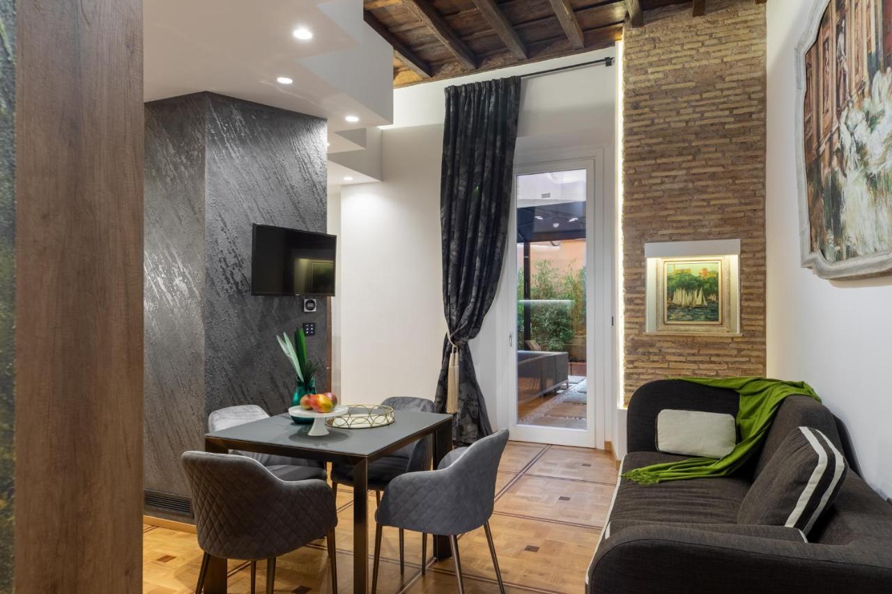 Iflat The Trevi View Apartment