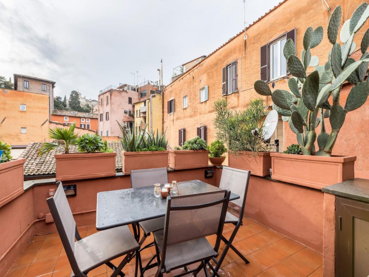 The Rent - Stylish In Trastevere District Apartamento