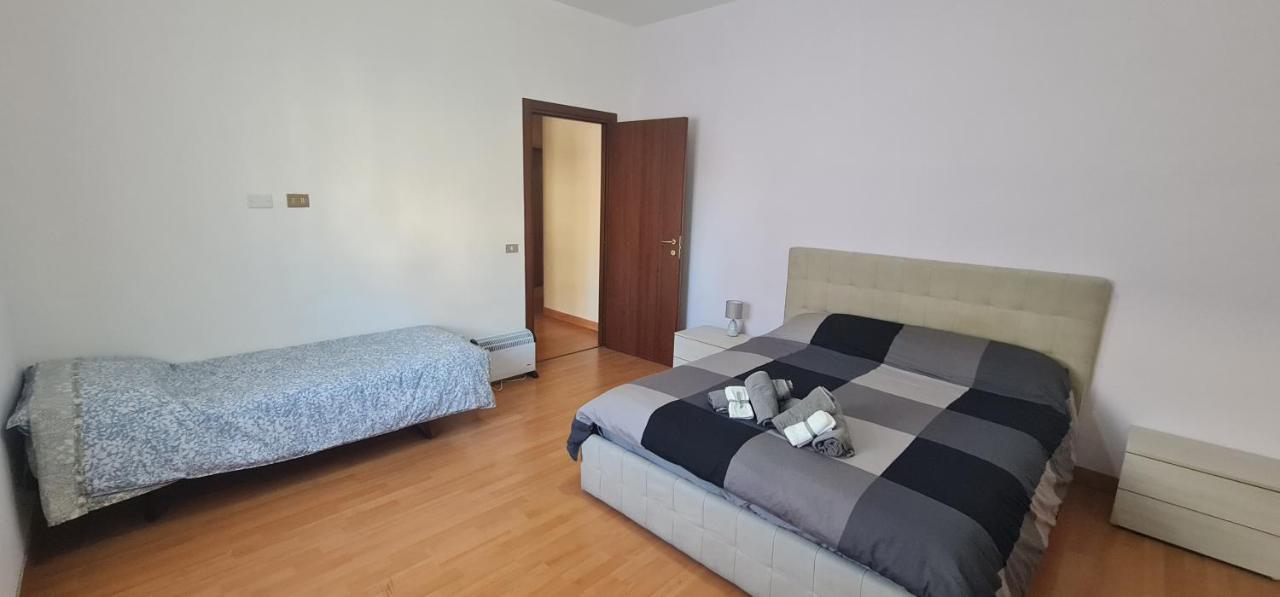Apartment 800mt Dalla Metro Rome