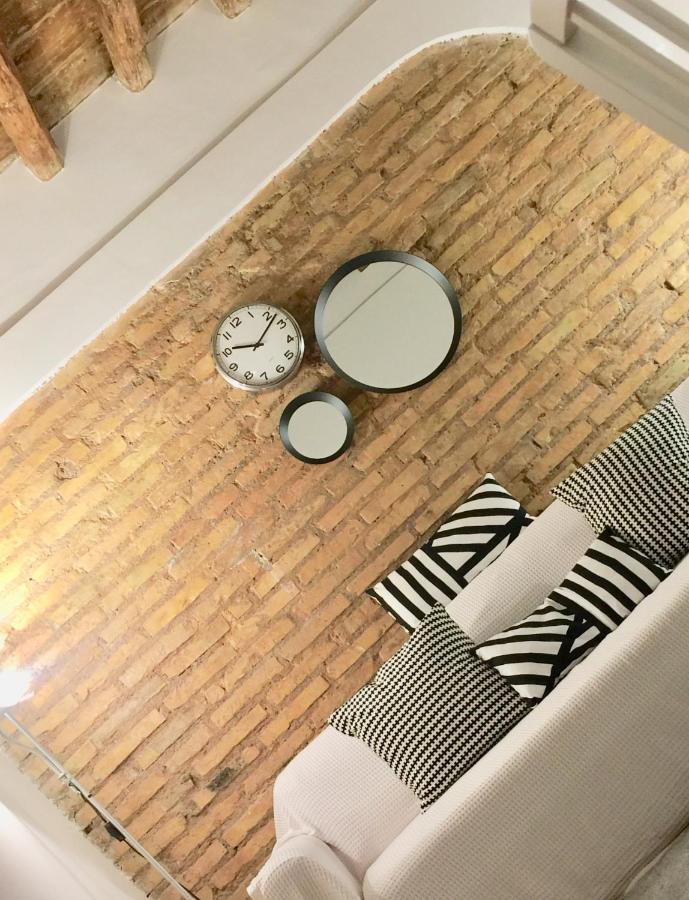The Heart Of Trastevere Apartment Rome