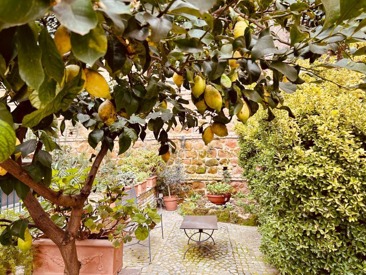 Borgo Monteverde In Rome