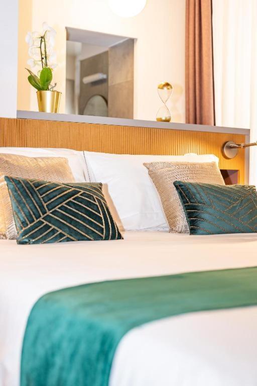Castel Sant Angelo Luxury And Tour Apartamento