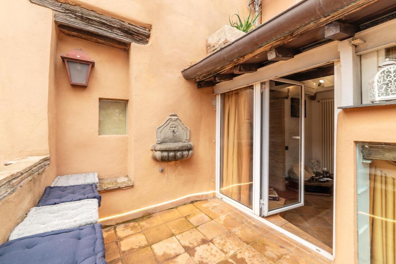 Luxury Trastevere Guest house Rome