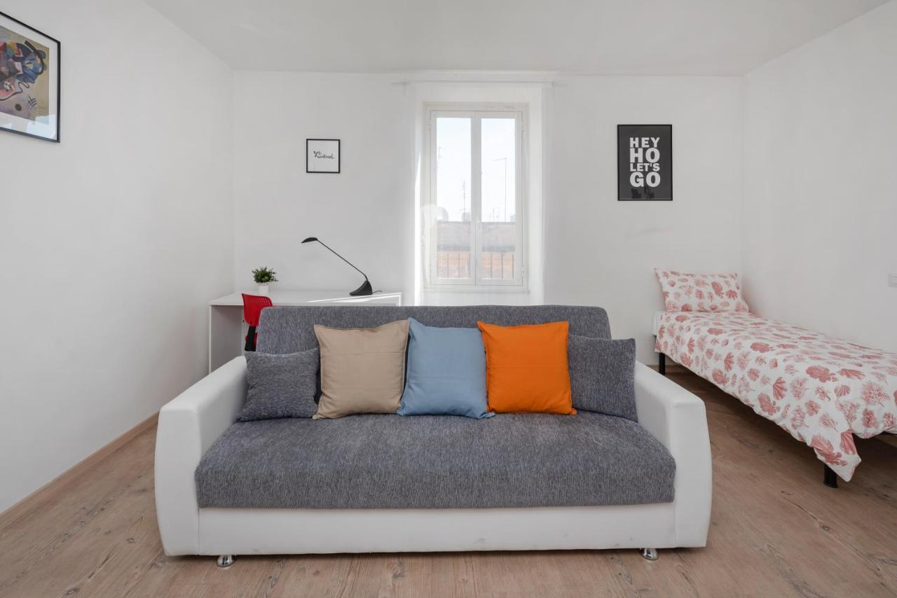 Apartment Large And Comfortable *