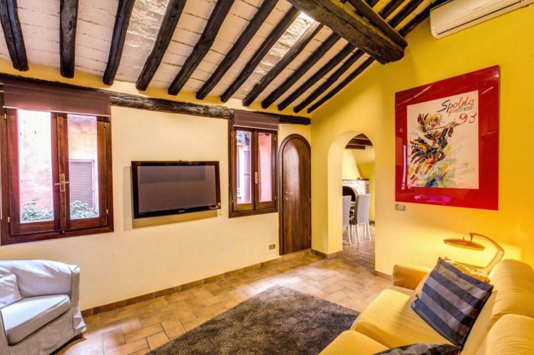 Luxury Montegiordano Centro * Rome