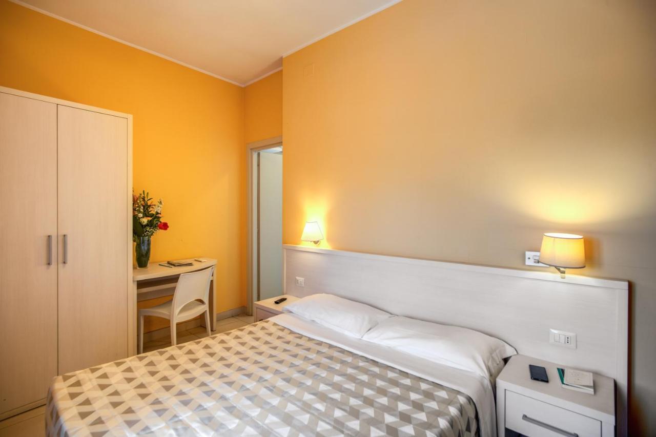 Casa Per Ferie Ravasco San Pietro Affittacamere Roma