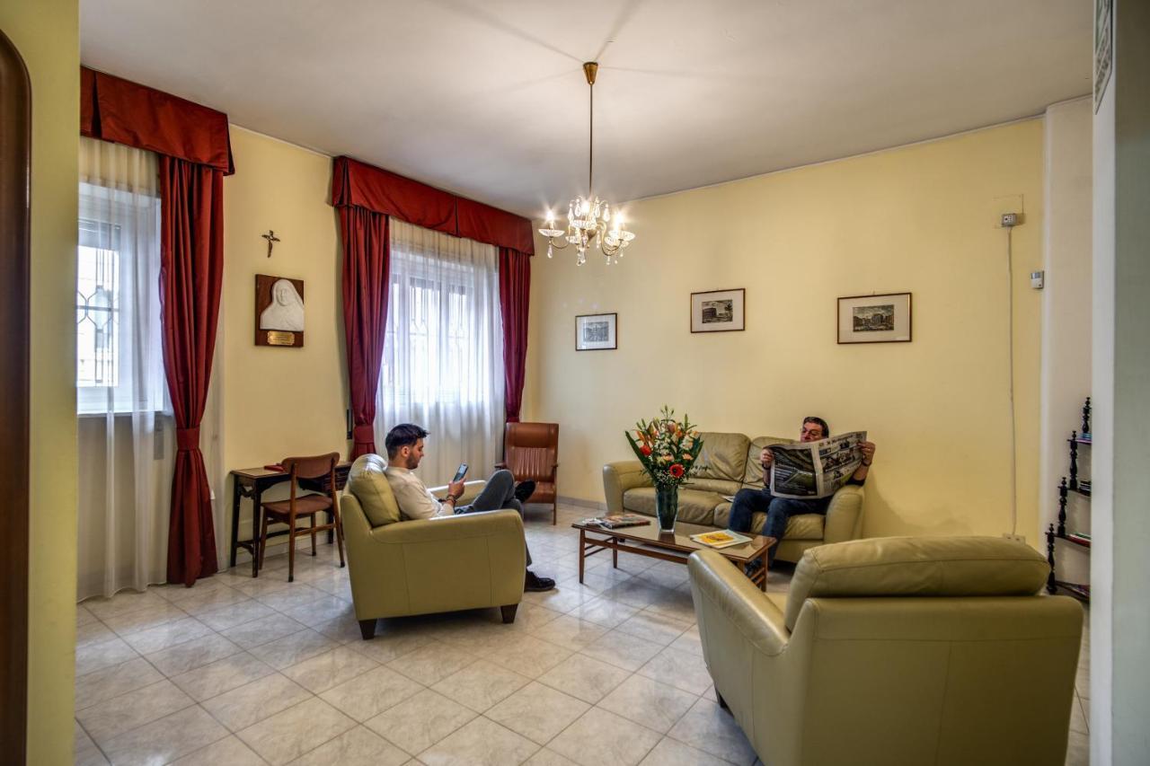 Casa Per Ferie Ravasco San Pietro Affittacamere *