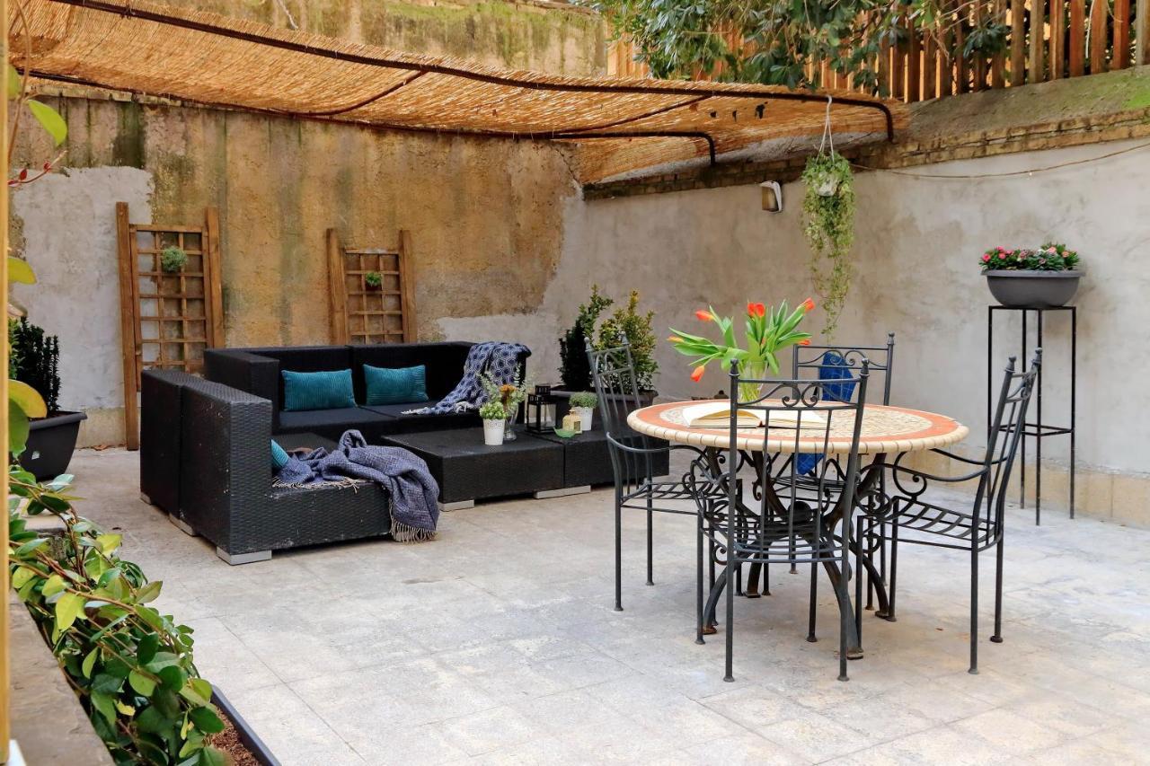 Scipioni Terrace * Rome