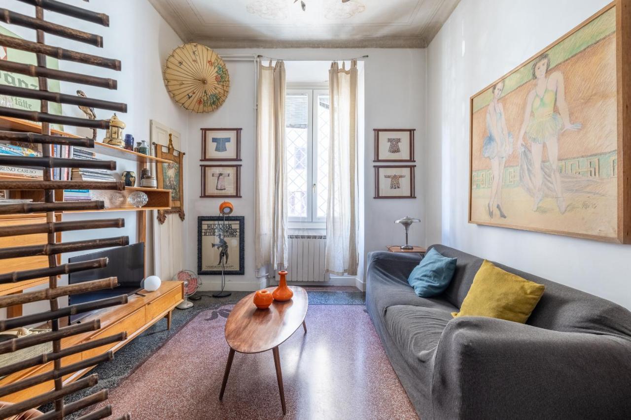 Retro - St. Peter Vatican Appartement *