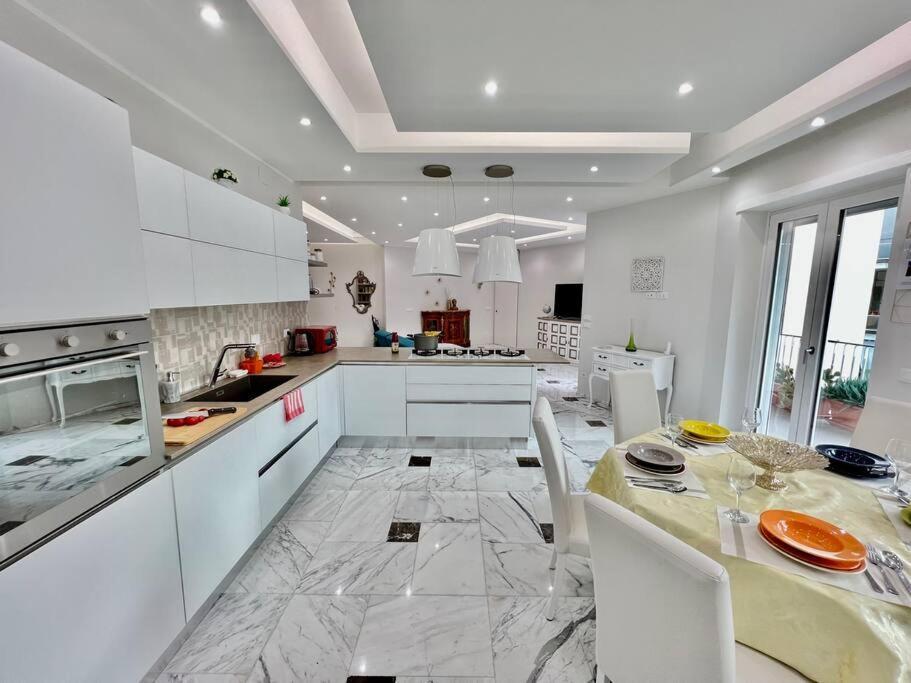 Apartment Lussuoso 130 Mq Zona Cipro Rome