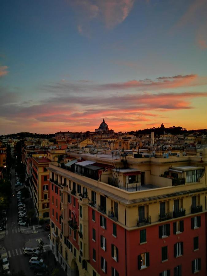 Qg Vatican Golden House *