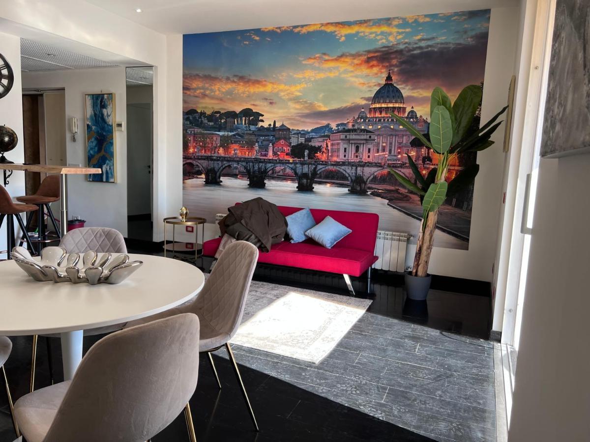 Holiday home Qg Vatican Golden House