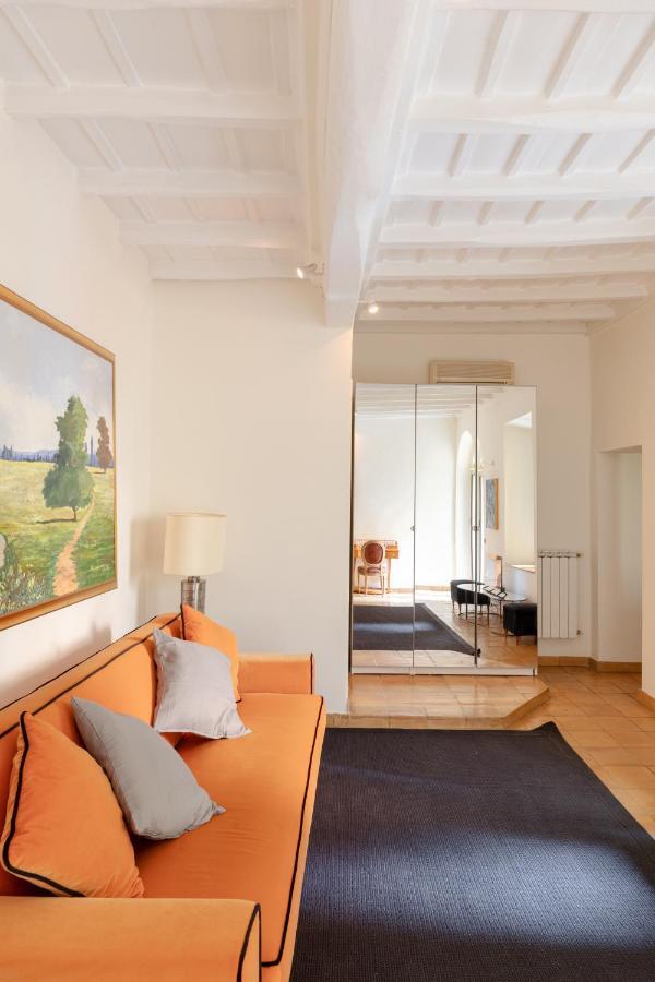 Appartement Cozy With Private Garden At Spanishsteps