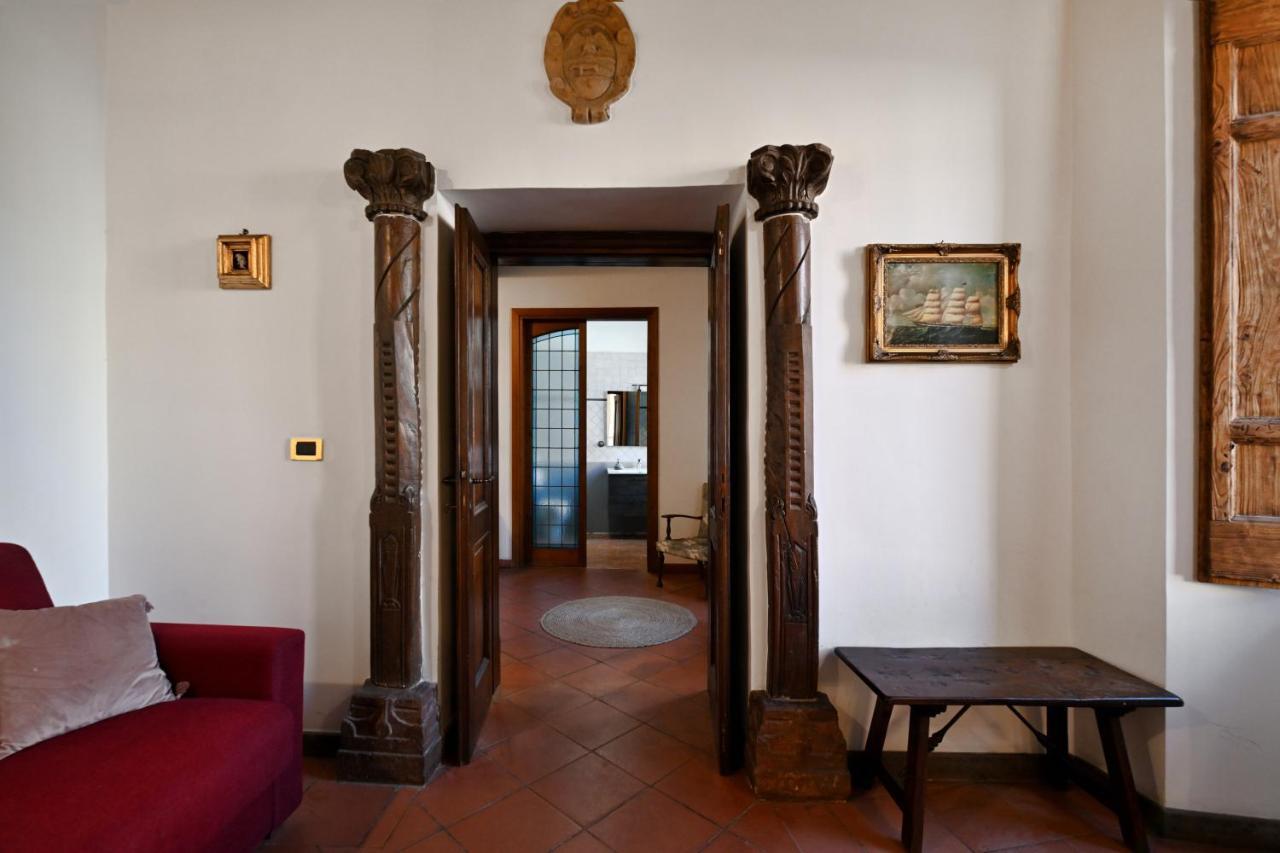 Vicolo Dell'aquila *