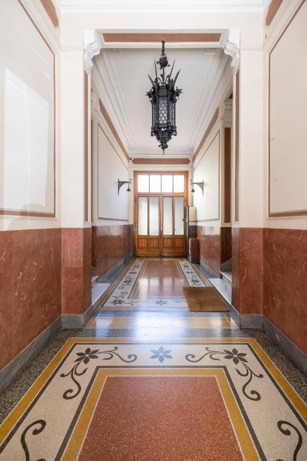 Retro - St. Peter Vatican Appartement *