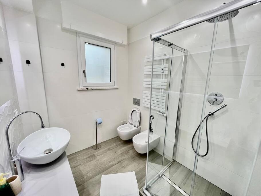 Lussuoso 130 Mq Zona Cipro * Rome