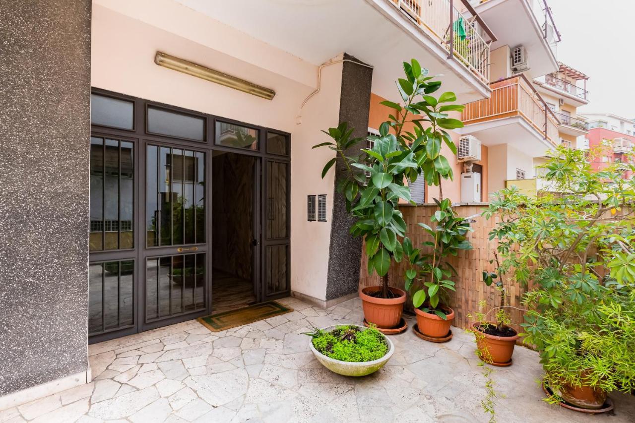 96 Degli Ubaldi Charming Apartment *