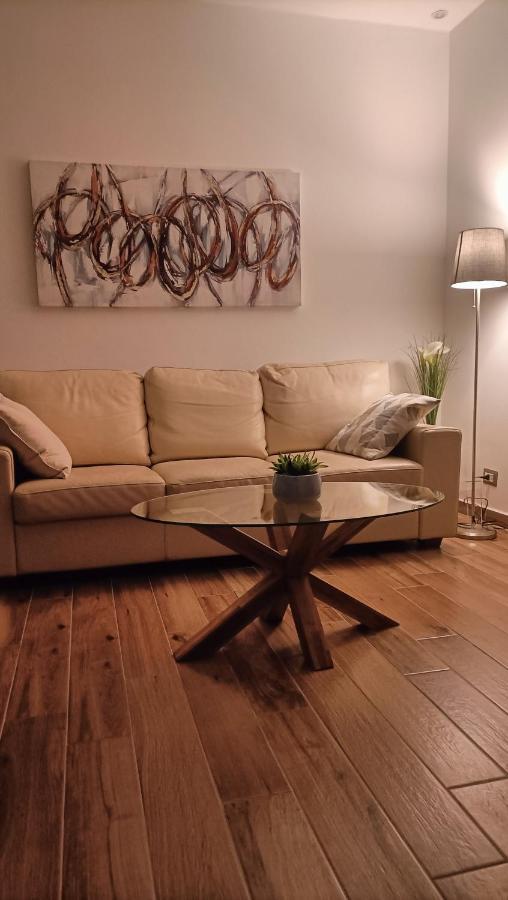 Apartment Casa Mia Metro A 100mt