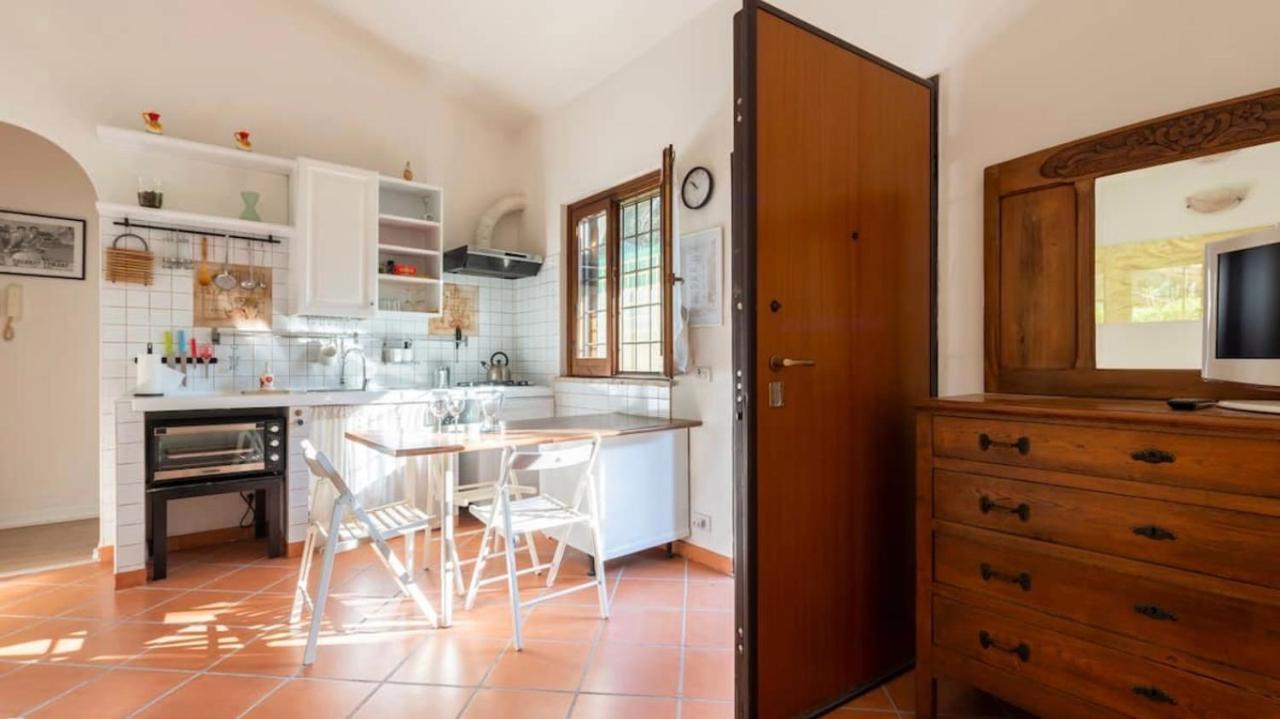 Independent House With Private Patio In Holiday home
