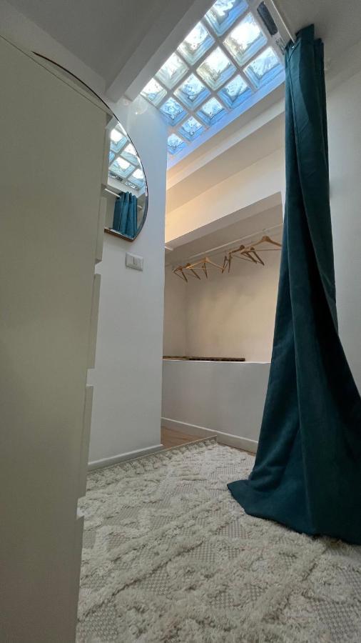 Holiday In Testaccio 2terraces 2room 3guest Holiday home