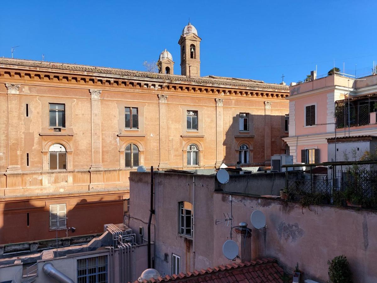 Piazza Di Spagna - Donata, Strollingrome Apartment