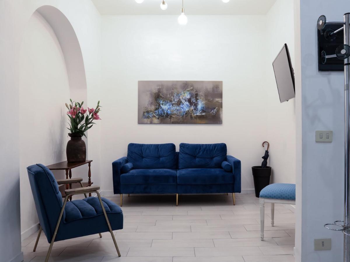 La Sapienza Apt *