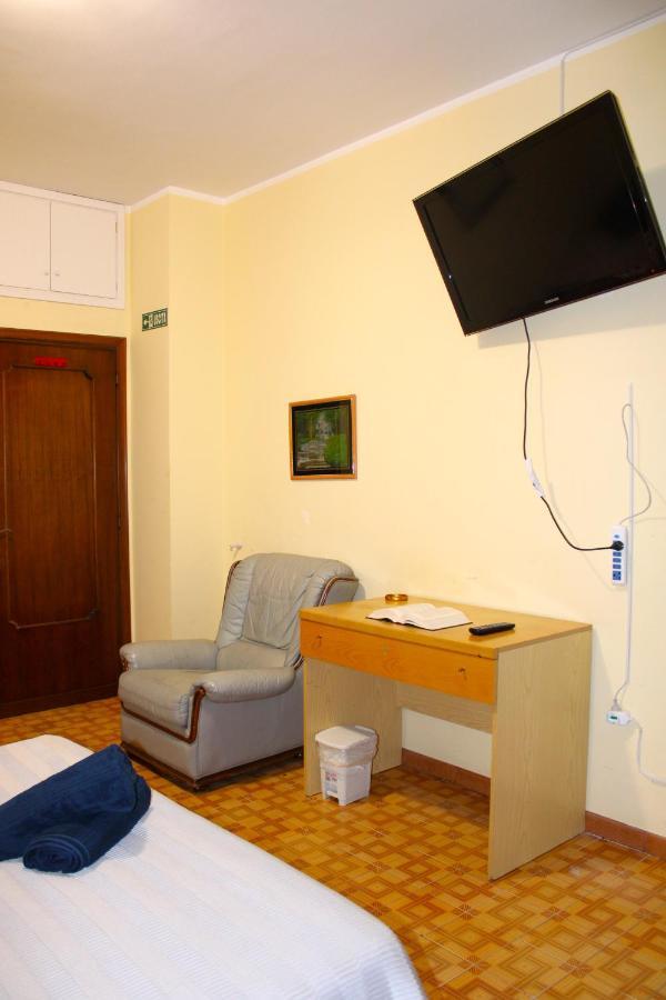Tiberius Guest house *