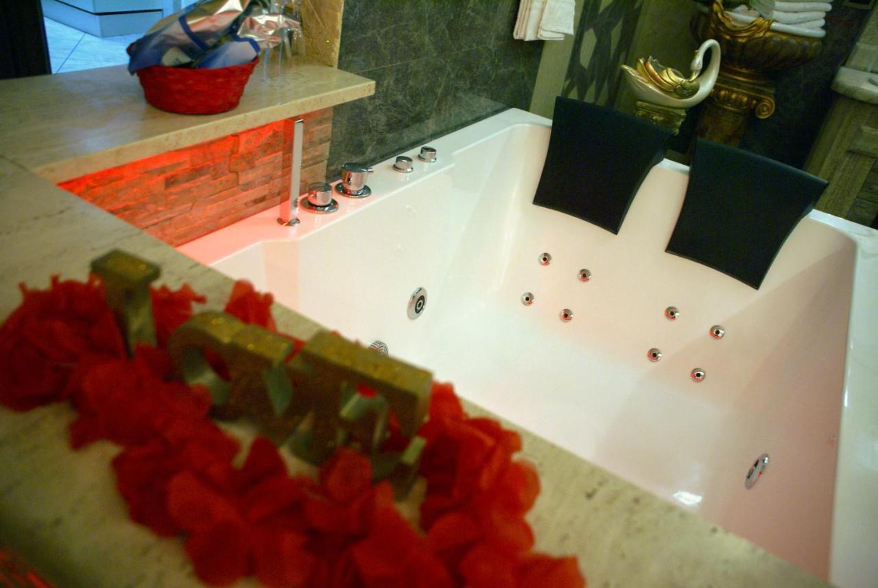 Gold Luxury *